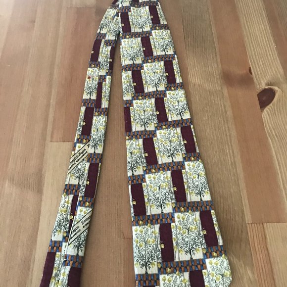 Ermenegildo Zegna 100% Silk Tie in Yellow Tree pattern with Maroon and Gold - Picture 2 of 5